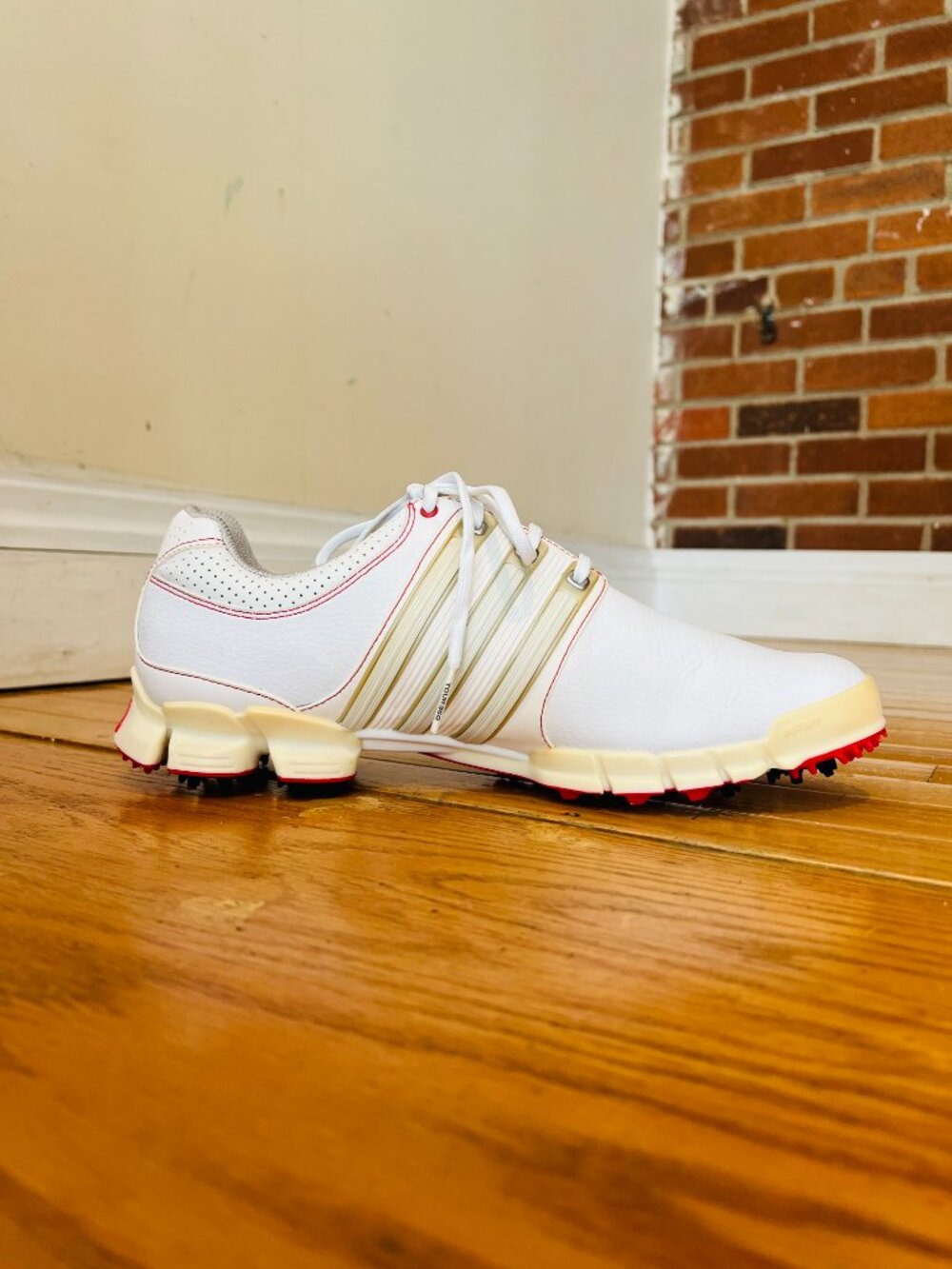 Adidas Tour 360 White Golf Shoes Size 10.5 - Picture 8 of 16